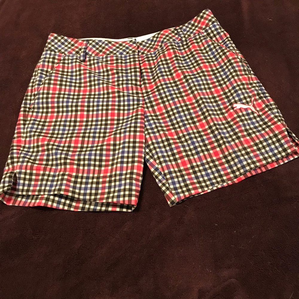 Golf shorts, worn once